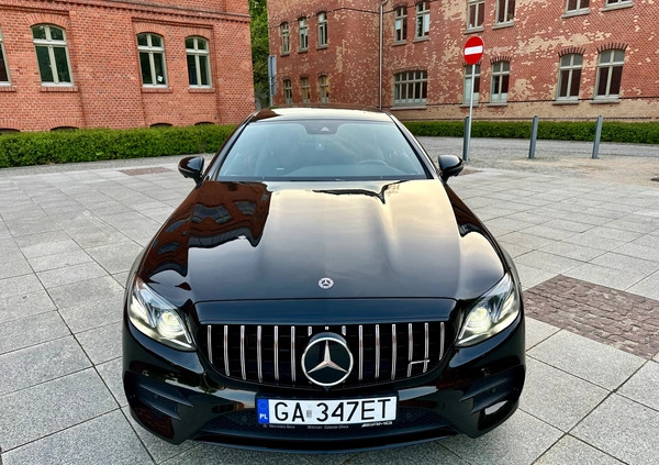 Mercedes-Benz Klasa E cena 284900 przebieg: 102000, rok produkcji 2019 z Gdańsk małe 704